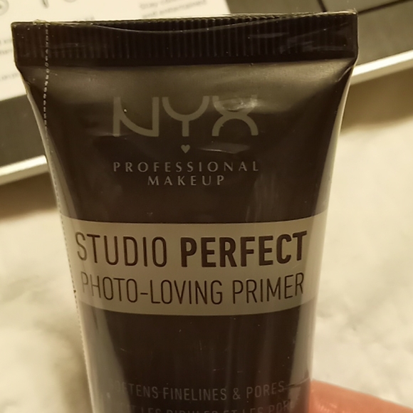 Primer - Picture 1 of 2